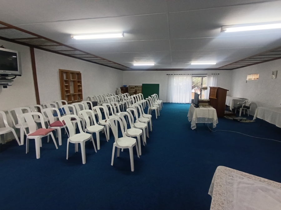 4 Bedroom Property for Sale in Bloemdal Free State
